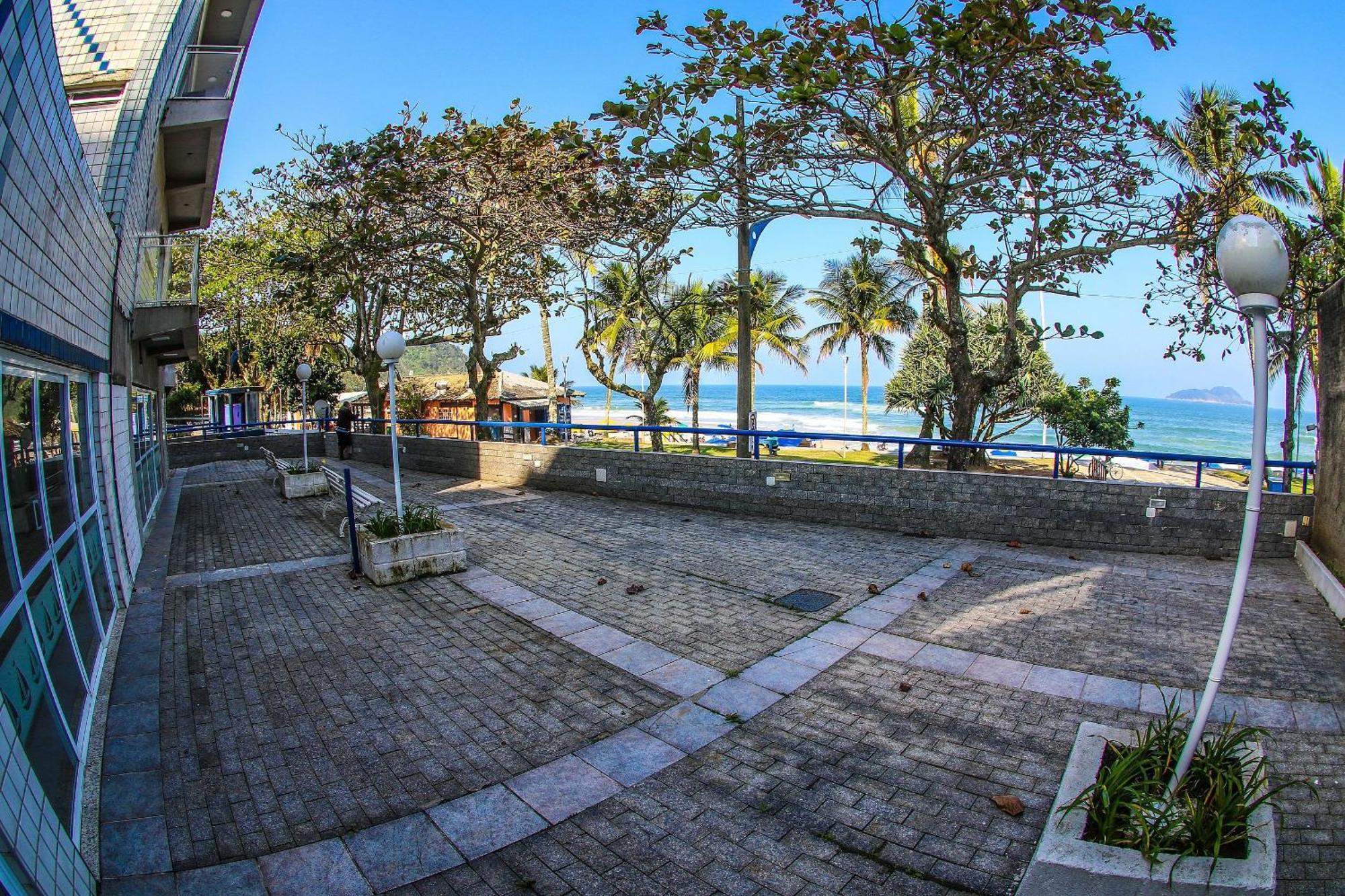5E-Pe Na Areia Da Praia Do Tombo, 2 Quartos, Ar Cond, 2 Banheiros,2 Vagas+Roupas De Cama 瓜鲁雅 外观 照片